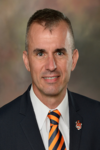 Photo of Tony Dean